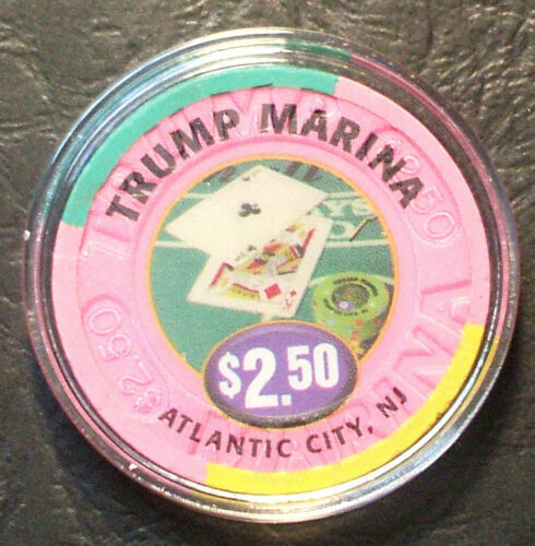(1) $2.50 Trump Marina CASINO CHIP - 1997